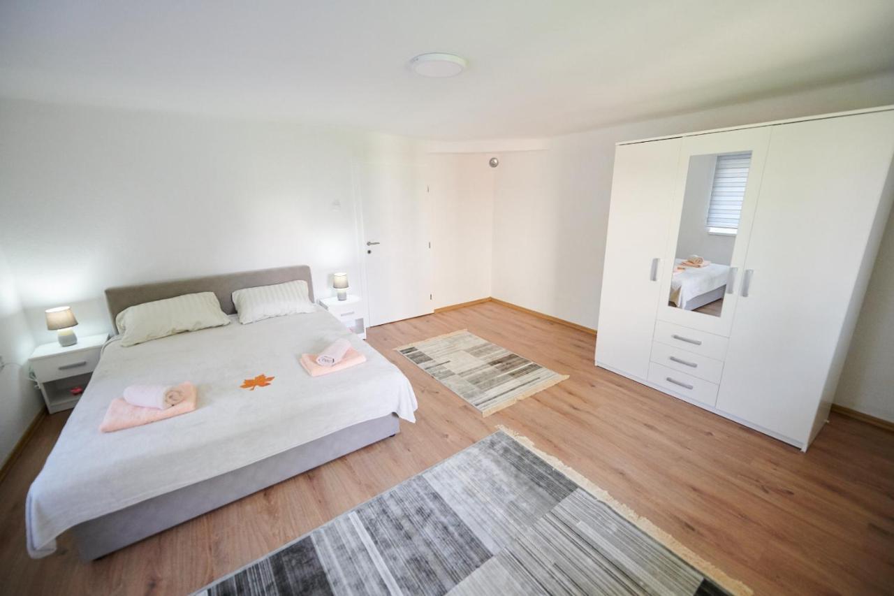 Lovely House Apartment SJJ Exteriör bild