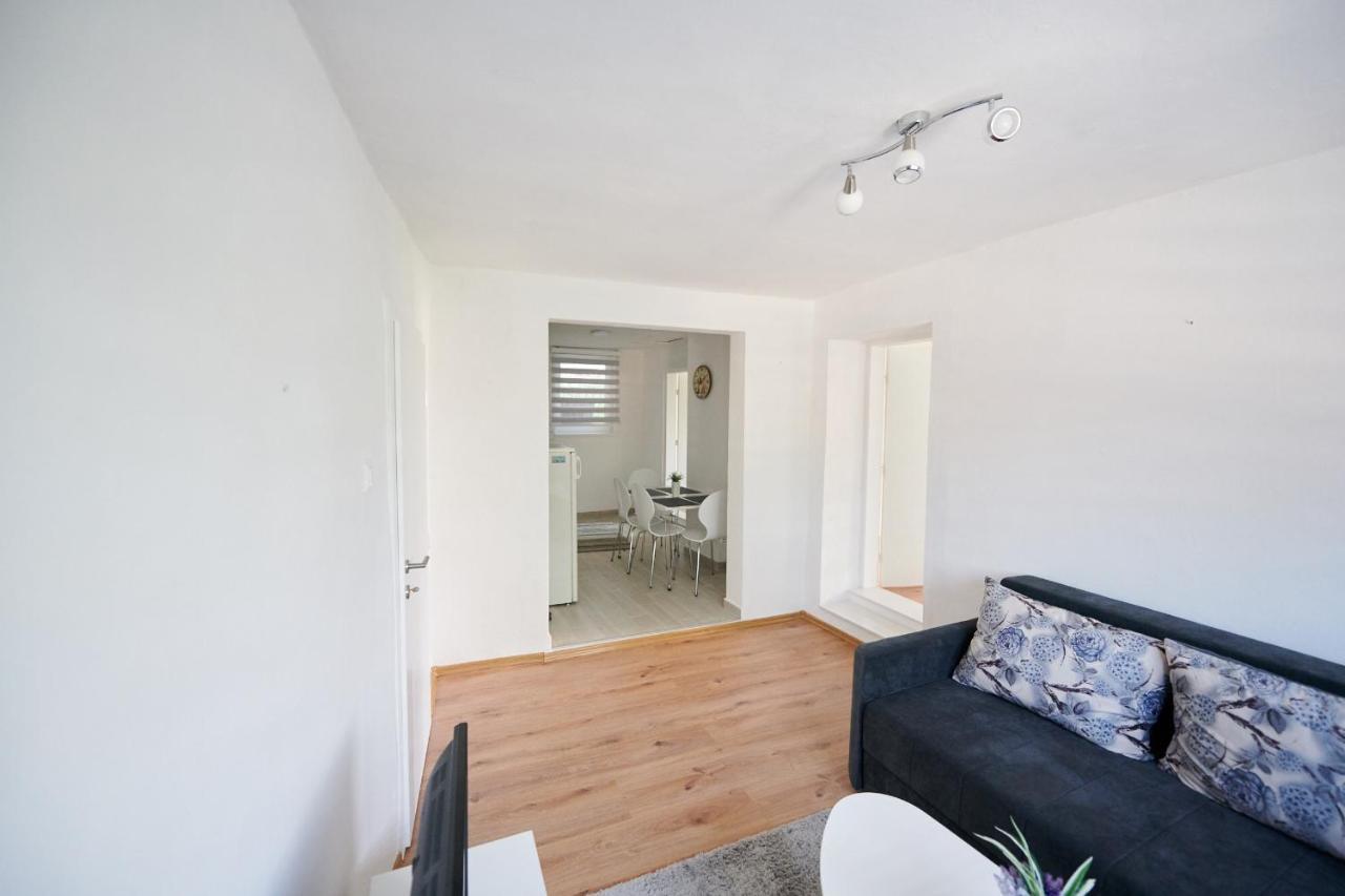 Lovely House Apartment SJJ Exteriör bild