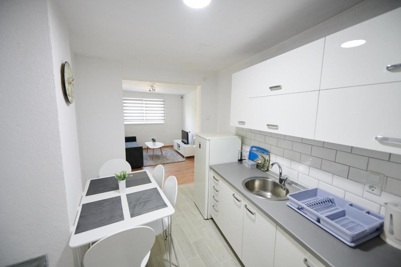Lovely House Apartment SJJ Exteriör bild